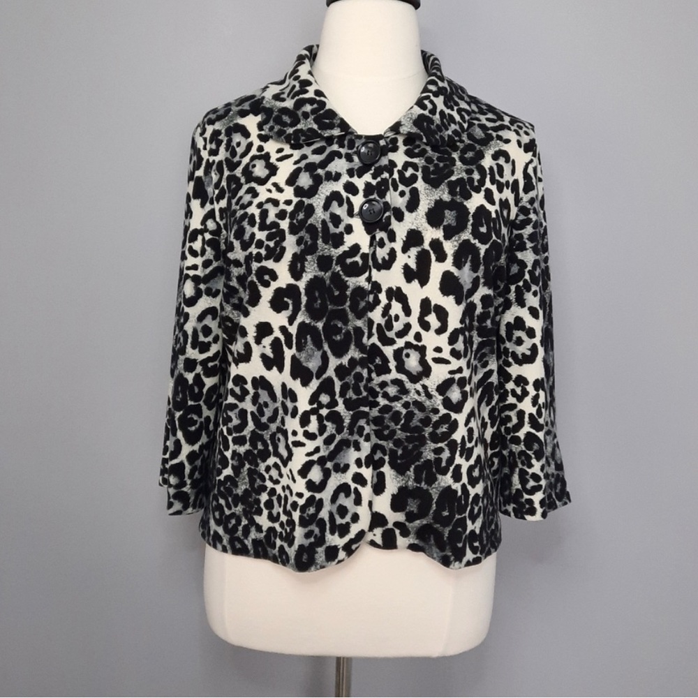 SoftWorks Leopard Print 3/4 Sleeve sweater size 18